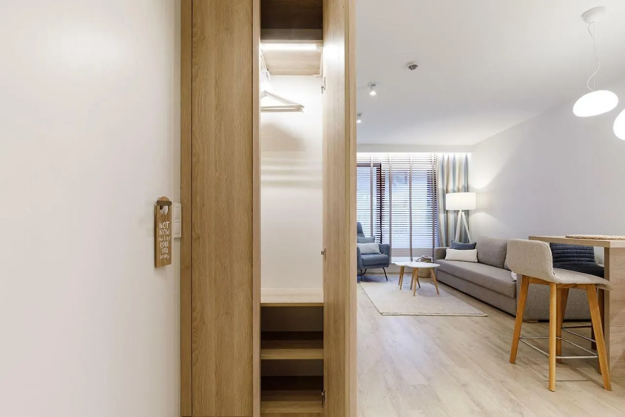 Waterlane Island _ Unique Apartment Gdańsk