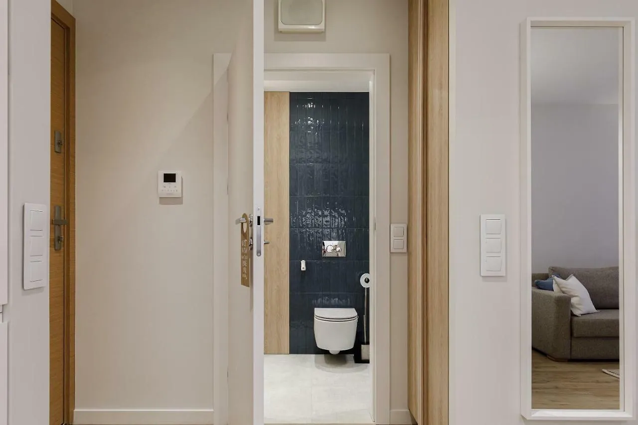 Waterlane Island _ Unique Apartment Gdańsk